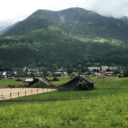 Hotel Restaurant Hausberg Garmisch-Partenkirchen Dış mekan fotoğraf